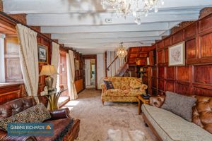 Sitting Room- click for photo gallery